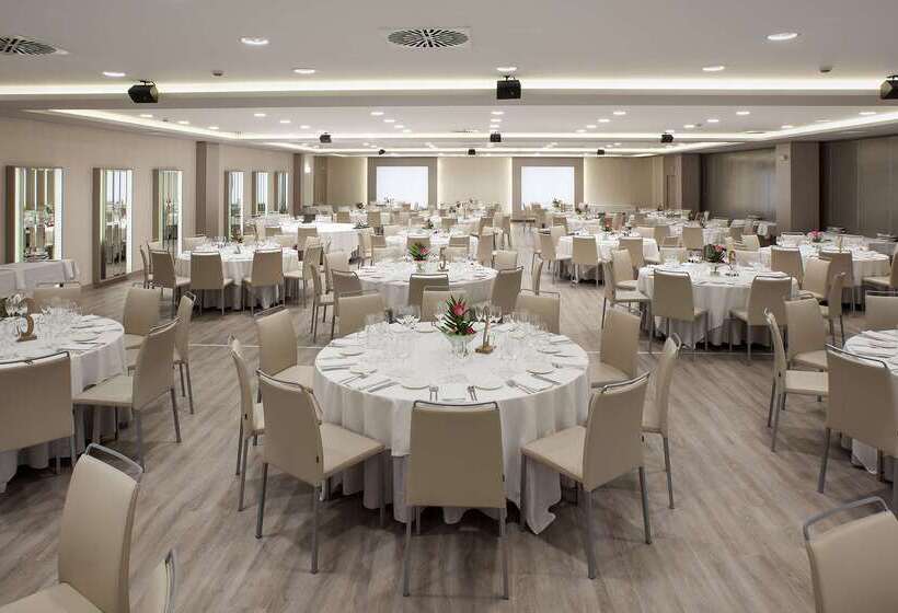 酒店 NH Pamplona Iruña Park