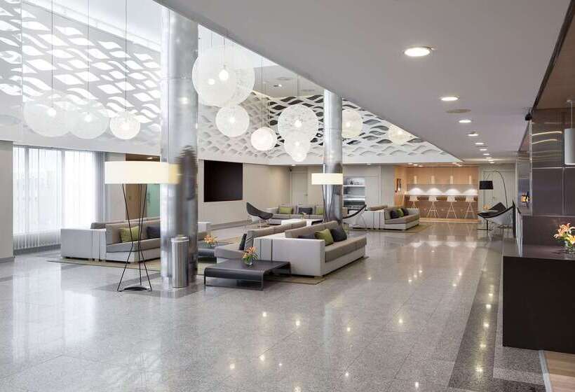 酒店 NH Pamplona Iruña Park