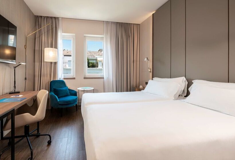 هتل NH Madrid Lagasca