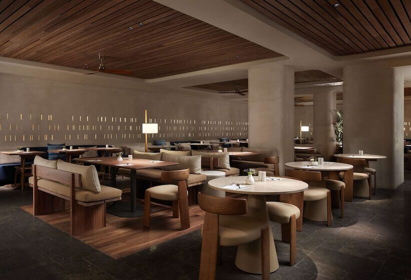 هتل NH Madrid Lagasca