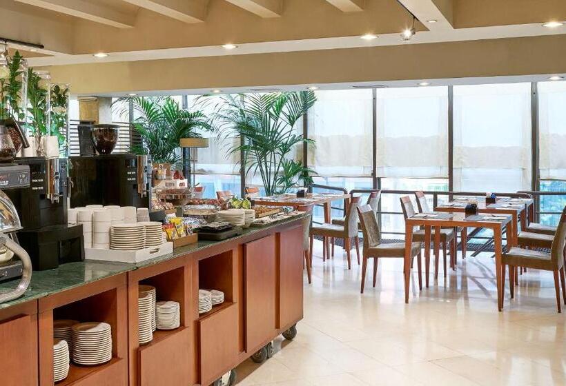 هتل NH Lleida Pirineos