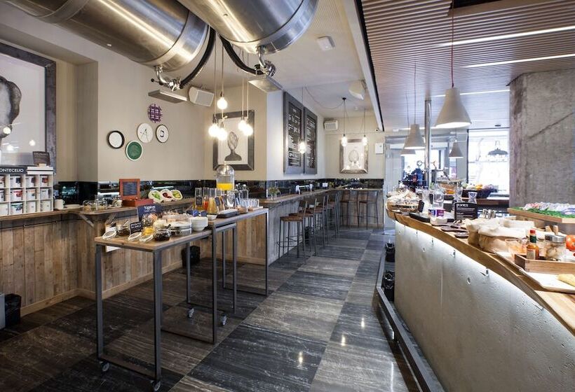 هتل NH Madrid Chamberi