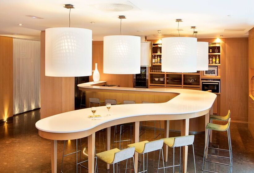 酒店 NH Madrid Príncipe De Vergara