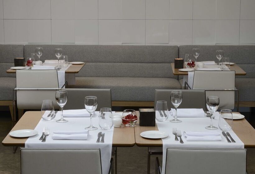 酒店 NH Madrid Príncipe De Vergara