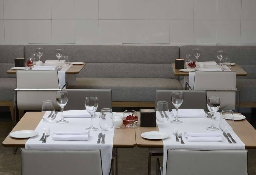 酒店 NH Madrid Príncipe De Vergara