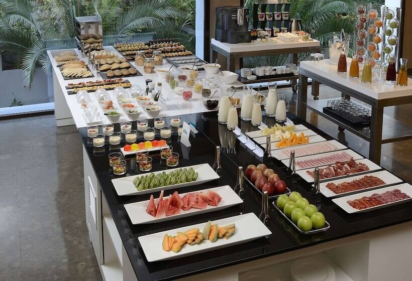 酒店 NH Madrid Príncipe De Vergara