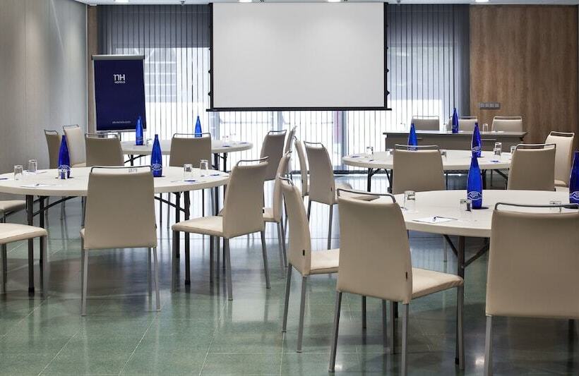 هتل NH Madrid Ventas