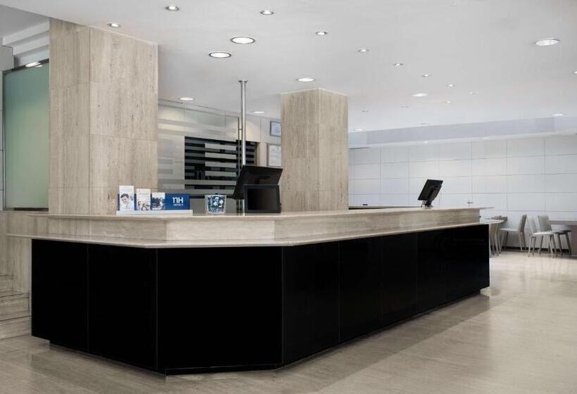 هتل NH Paseo De La Habana