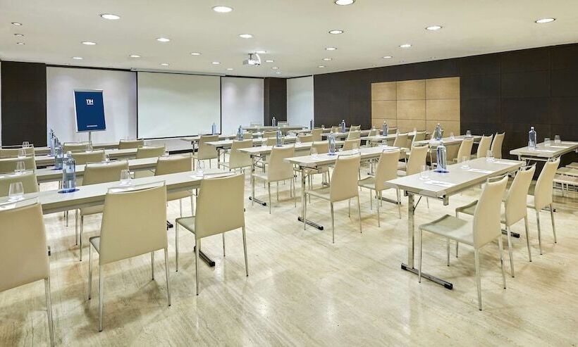 هتل NH Paseo De La Habana