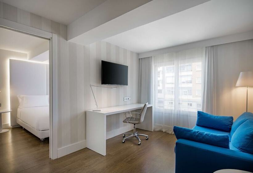 هتل NH Paseo De La Habana