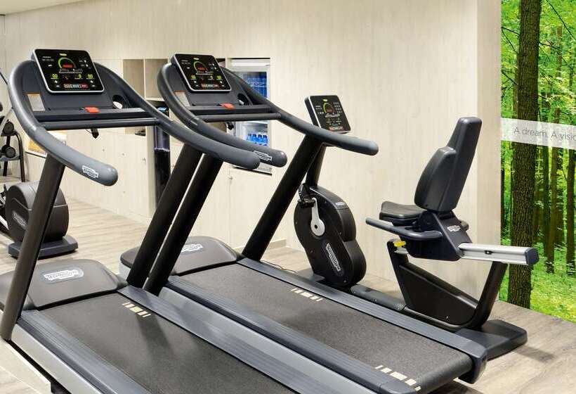 酒店 NH Madrid Zurbano