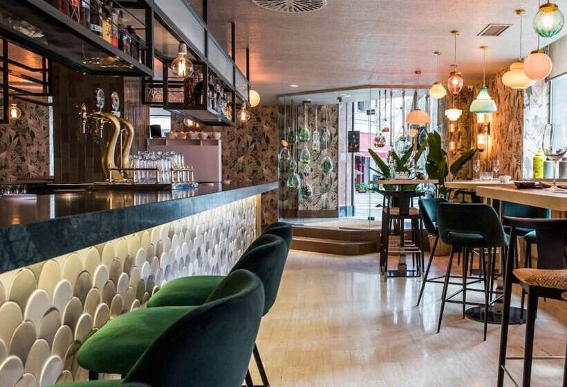 酒店 NH Madrid Zurbano