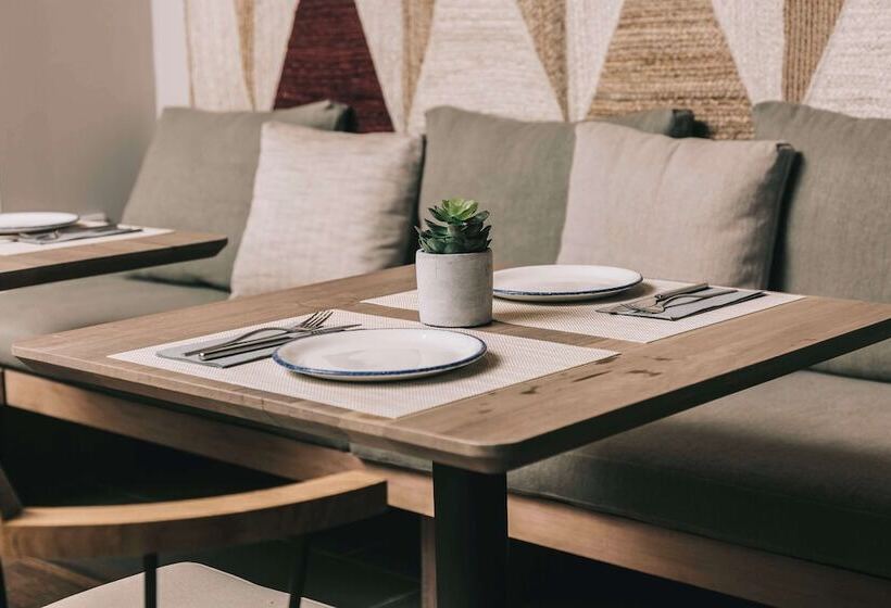 酒店 NH Madrid Zurbano