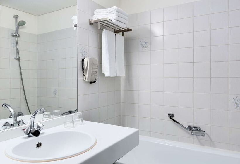 酒店 NH Madrid Zurbano