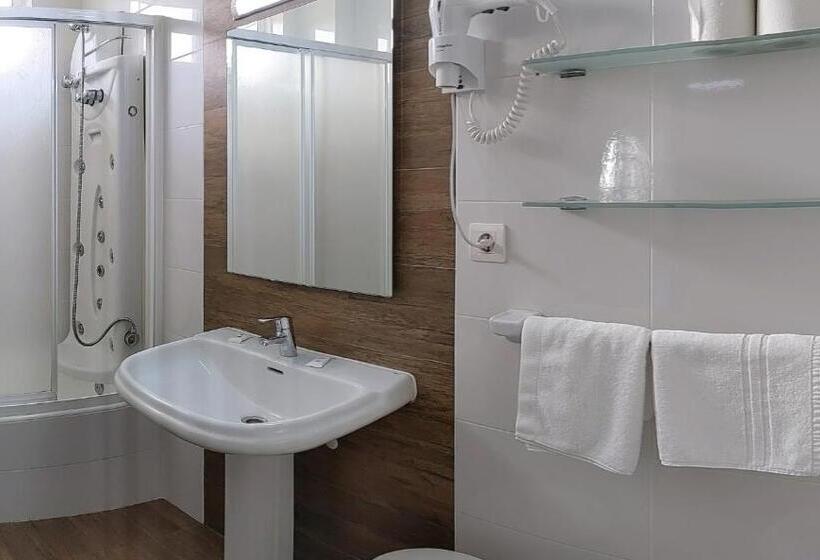 Отель Novo Muiño