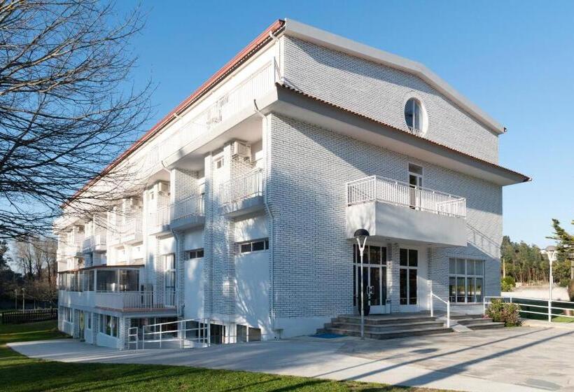 Отель Novo Muiño