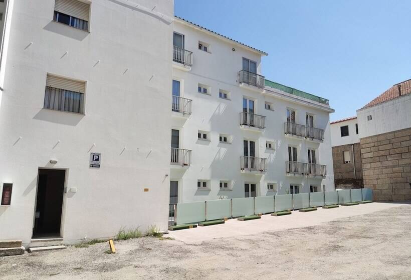 هتل Nuevo Cachalote