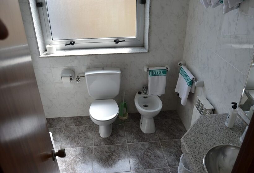 هتل Nuevo Cachalote