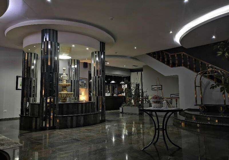 Отель O Val Do Naseiro