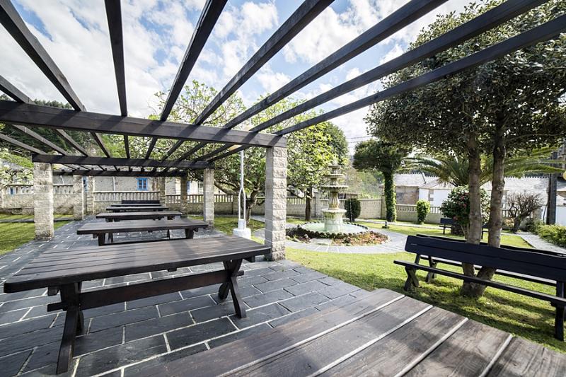 Отель O Val Do Naseiro