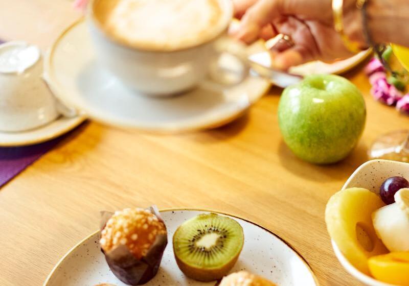 هتل Occidental Leon Alfonso V