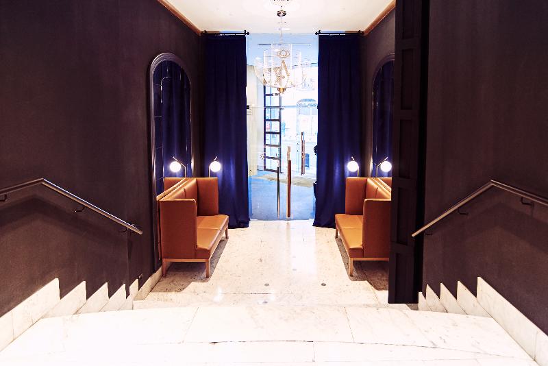 هتل Occidental Leon Alfonso V