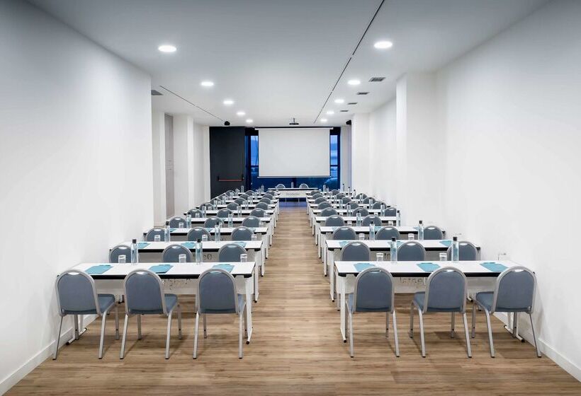 ホテル Occidental Vigo