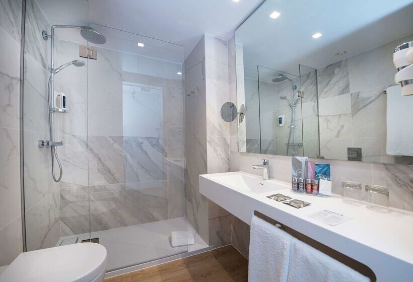 ホテル Occidental Vigo