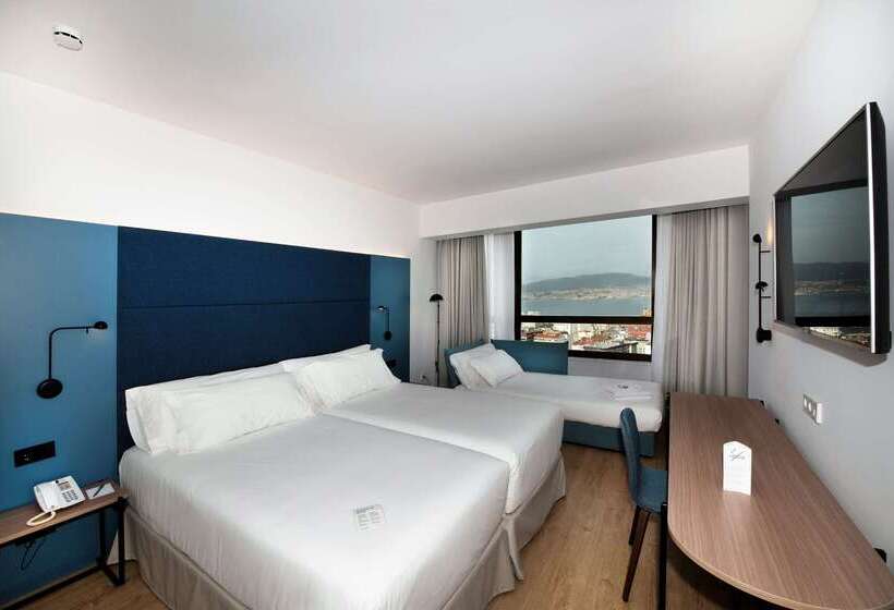 ホテル Occidental Vigo
