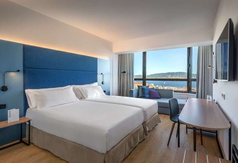 ホテル Occidental Vigo