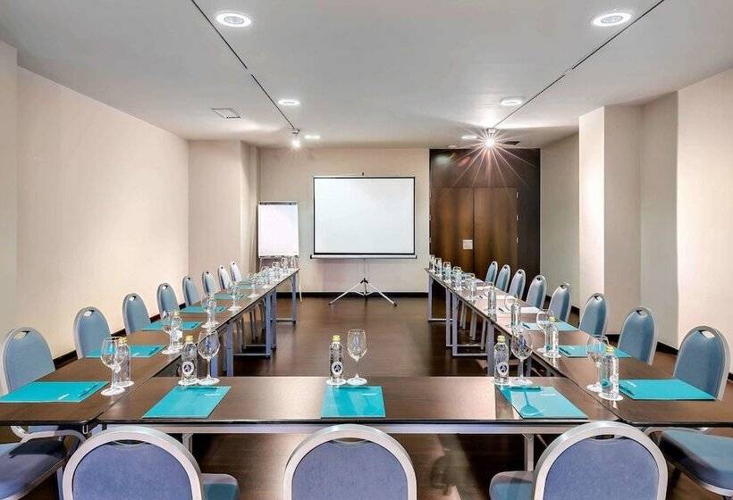 ホテル Occidental Vigo