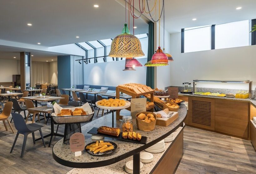 ホテル Occidental Vigo