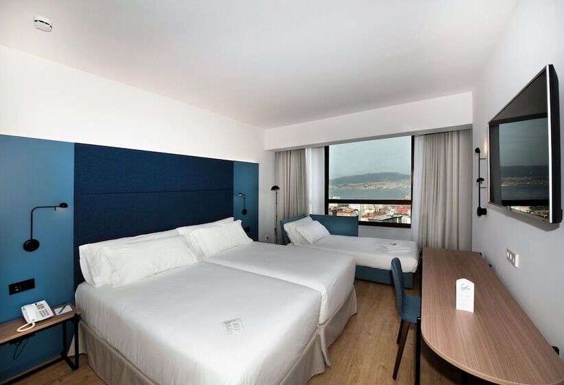 ホテル Occidental Vigo