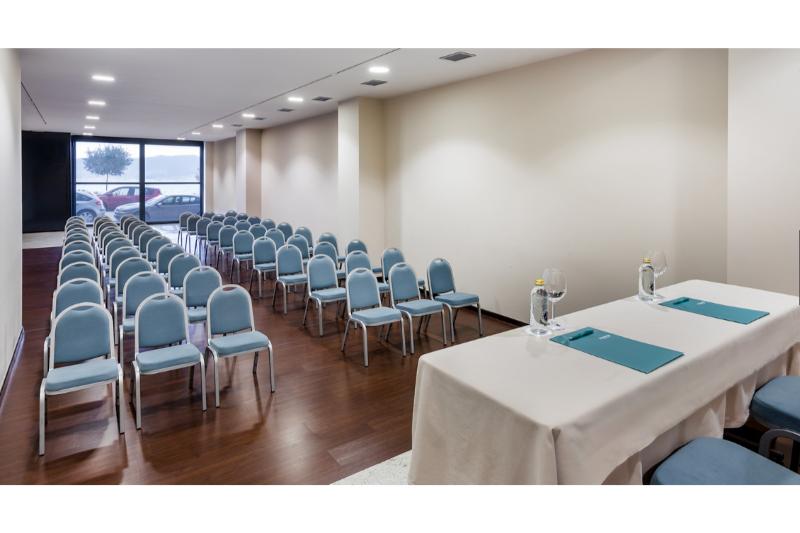 ホテル Occidental Vigo