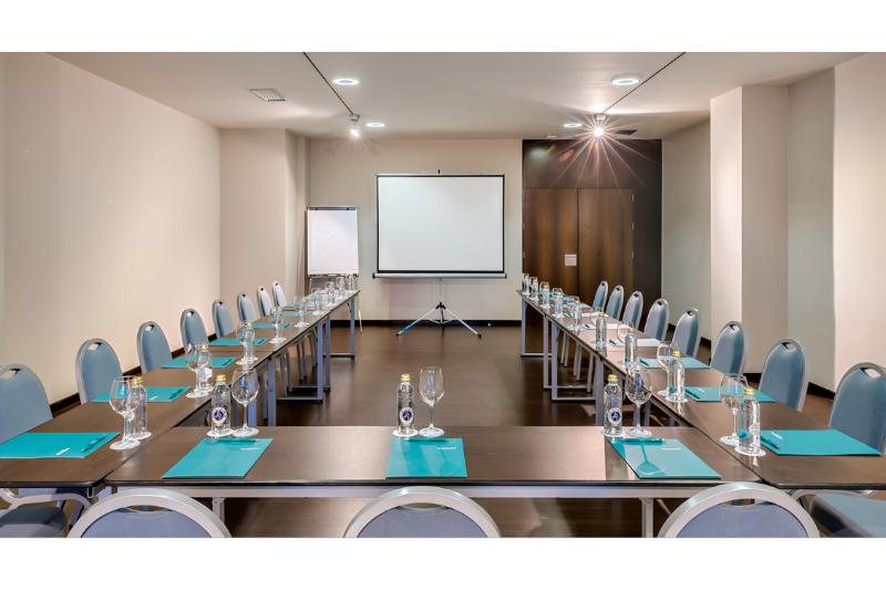 ホテル Occidental Vigo