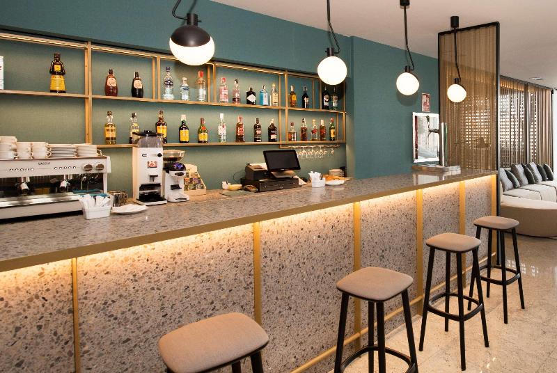 ホテル Occidental Vigo