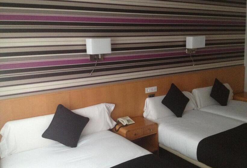 فندق Palacio De Cristal