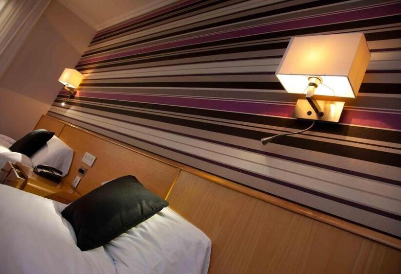 فندق Palacio De Cristal