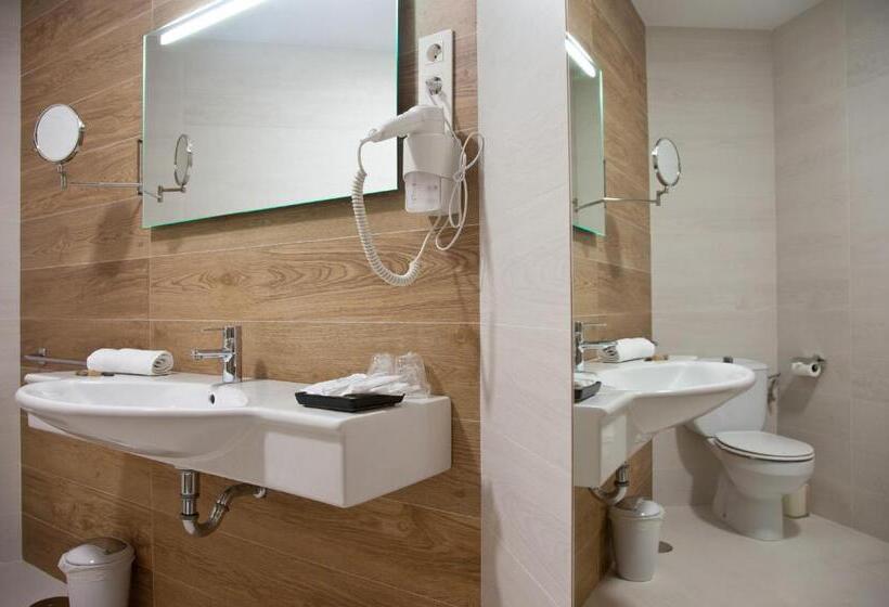 فندق Palacio De Cristal