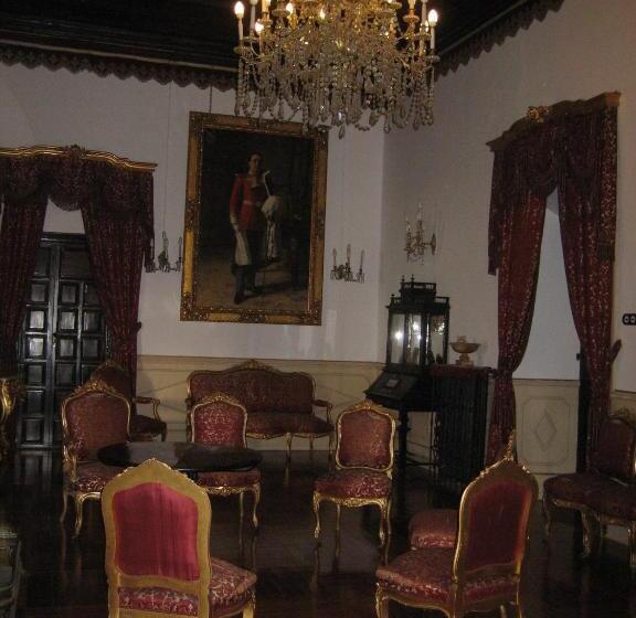 Отель Palacio De La Rambla