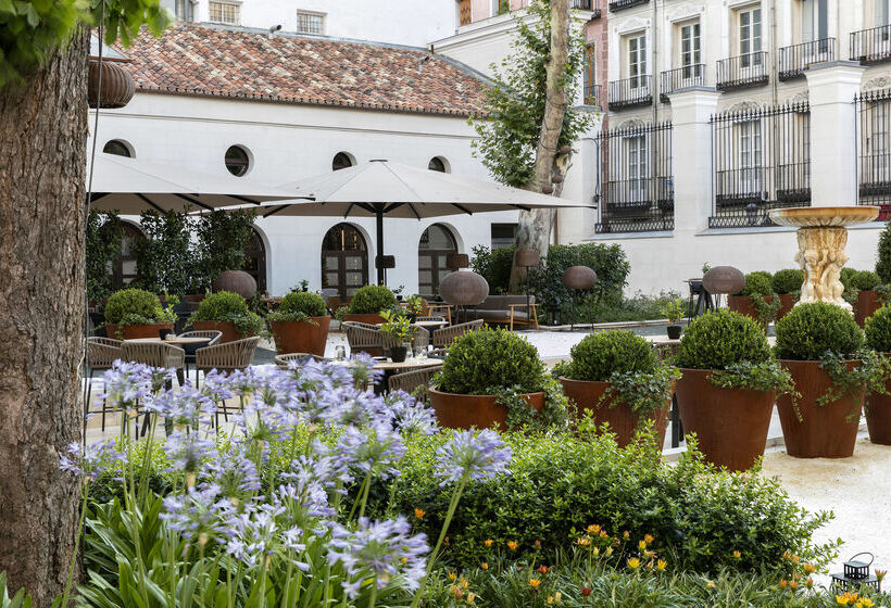 Palacio De Los Duques Gran Meliá The Leading Hotels Of The World