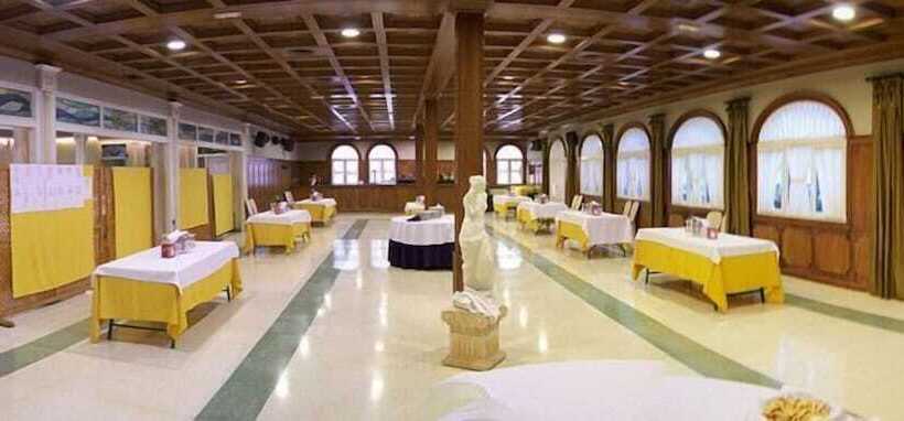 בית מלון כפרי Plaza Manjon