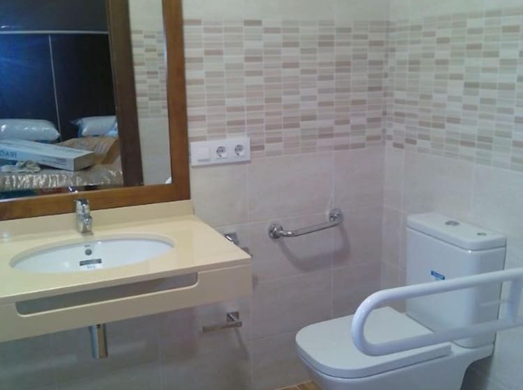 בית מלון כפרי Plaza Manjon