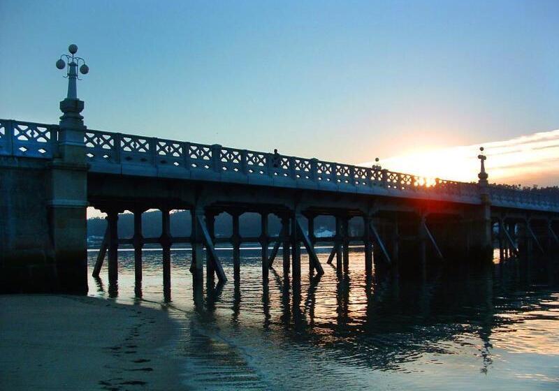 酒店 Puente De La Toja