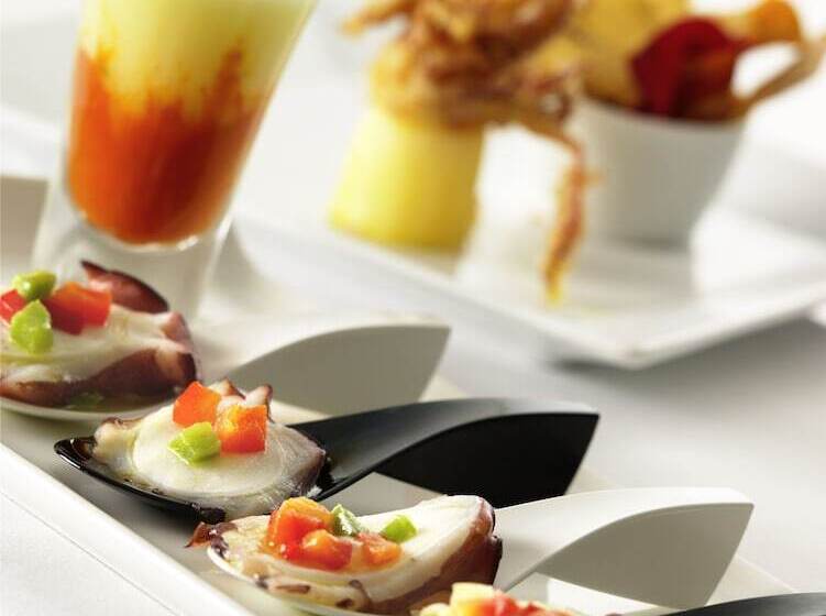 هتل Pullman Madrid Airport & Feria