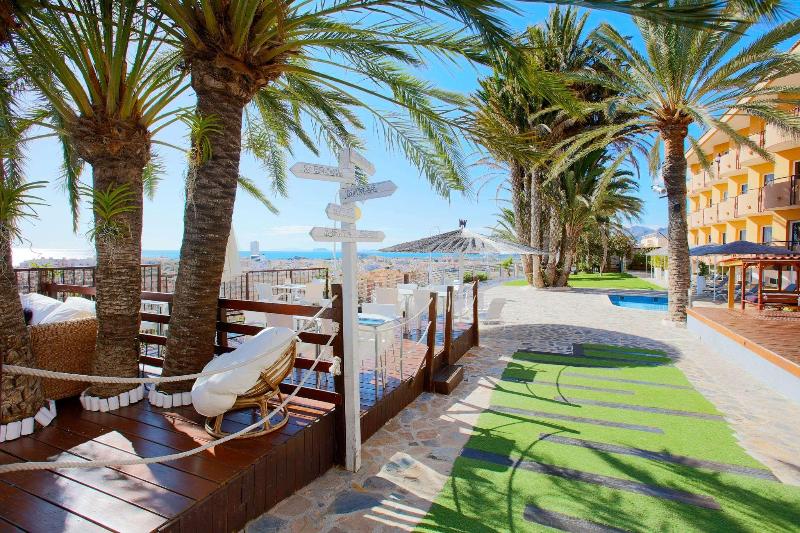 هتل Ramada Resort by Wyndham Puerto de Mazarron