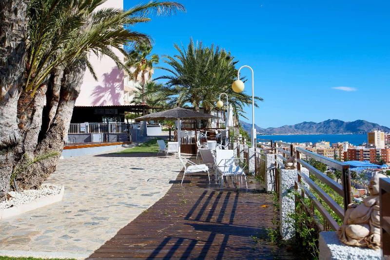 هتل Ramada Resort by Wyndham Puerto de Mazarron