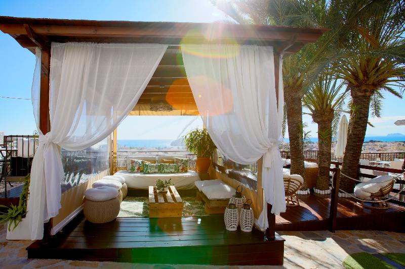 هتل Ramada Resort by Wyndham Puerto de Mazarron