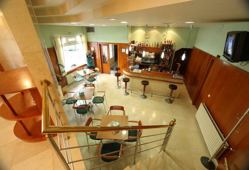 בית מלון כפרי Ramos