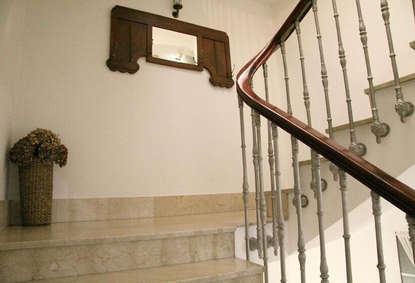 هتل Restaurante Rúas